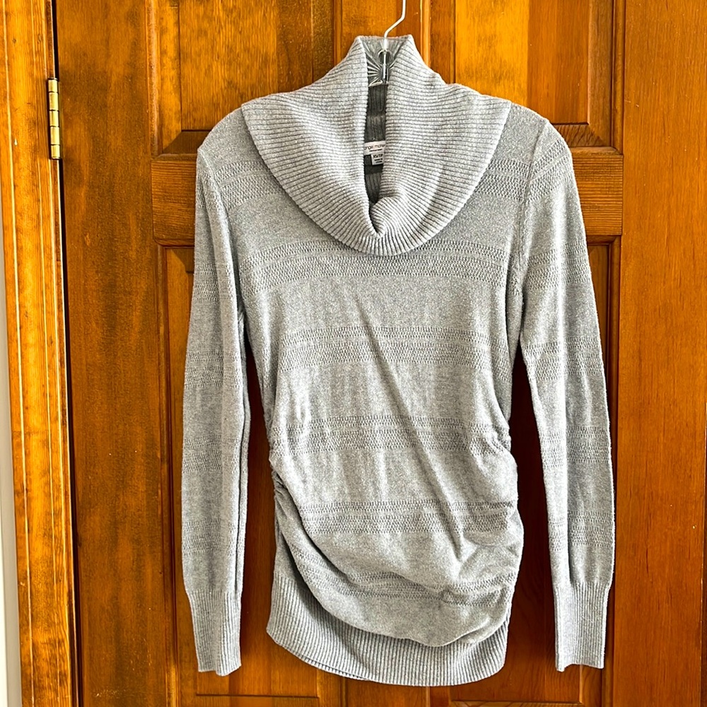XS Liz Lange Maternity gray cowl neck sweater